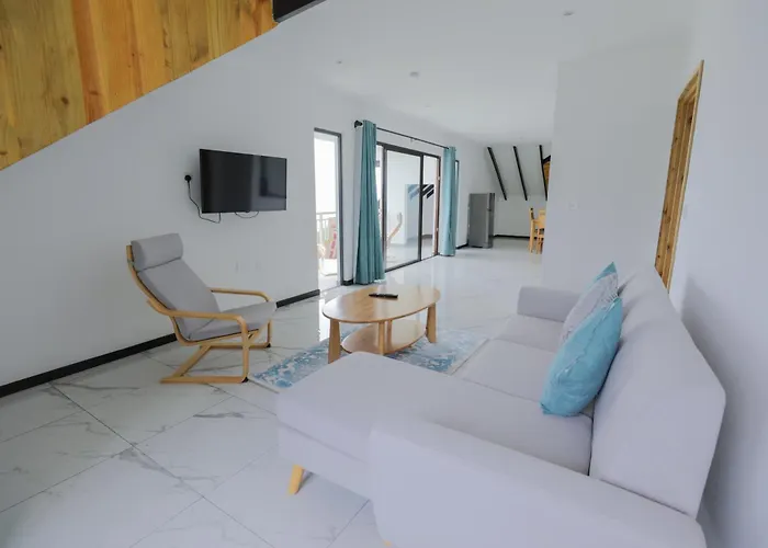Apartament Jolie View Self Catering