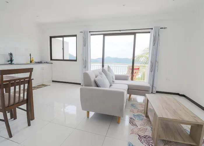 Jolie View Self Catering Apartament
